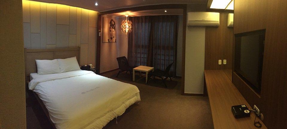 Pyeongtaekport Coopstay Hotel Екстер'єр фото